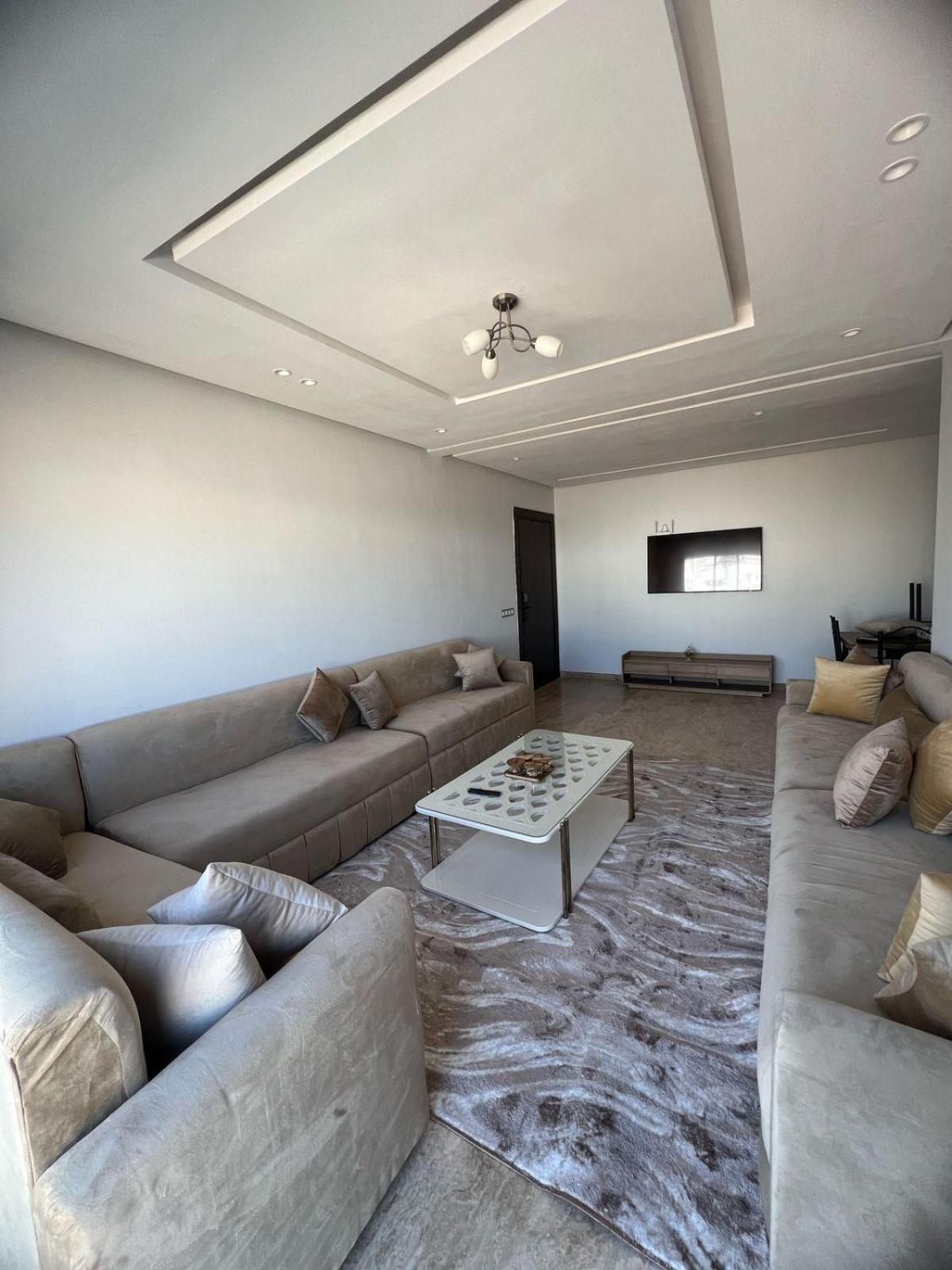 2br 2ba Indoor Parking Apartment