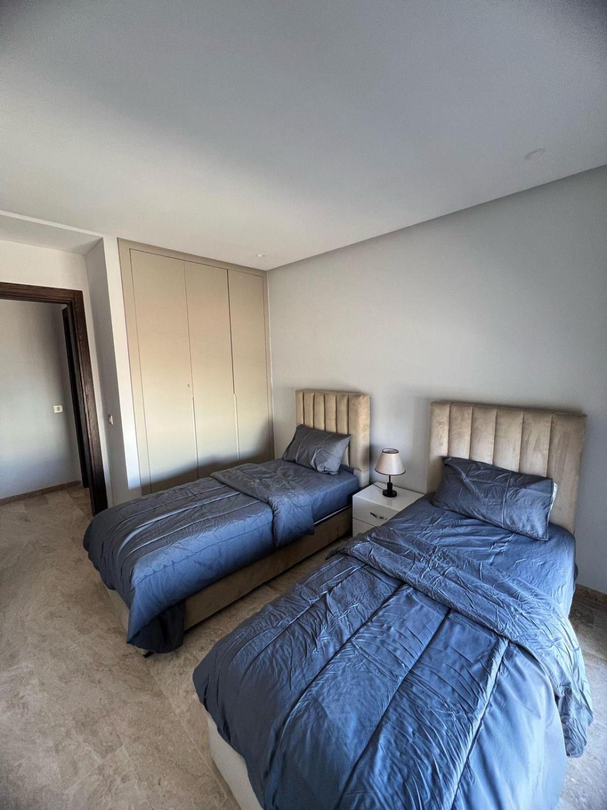 2br 2ba Indoor Parking Apartment